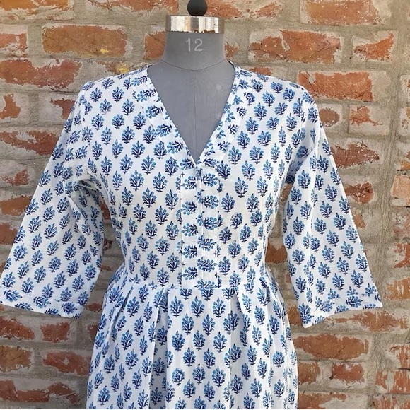 Block print India cotton dress blue & white - Picture 2 of 4